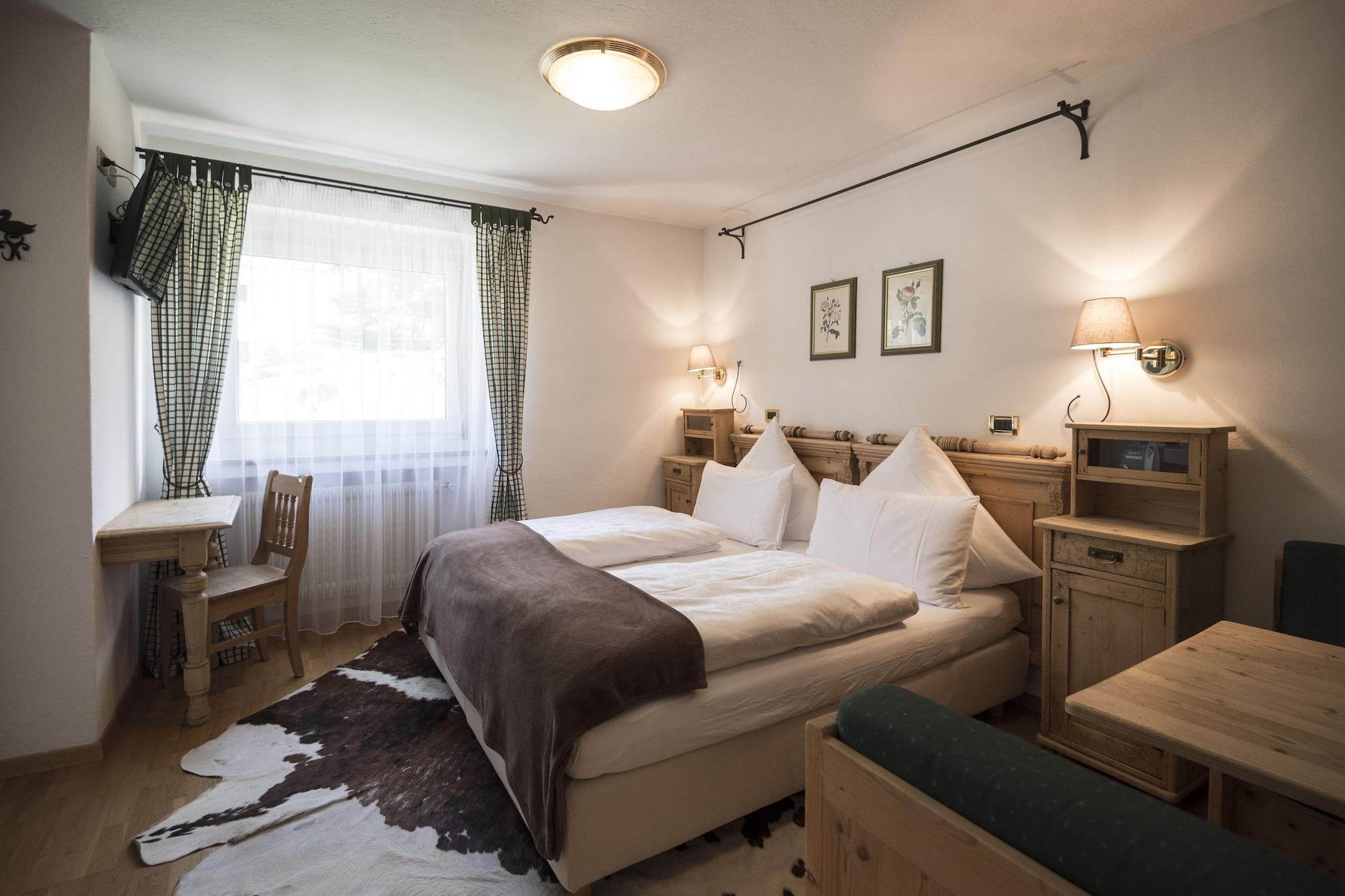 Chalet Hotel Hartmann - Adults Only Urtijëi Dış mekan fotoğraf