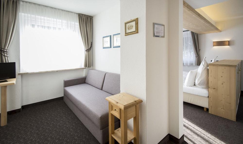 Chalet Hotel Hartmann - Adults Only Urtijëi Dış mekan fotoğraf