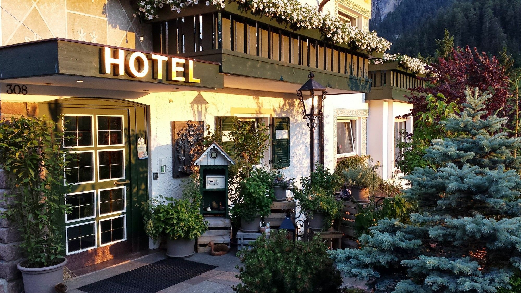 Chalet Hotel Hartmann - Adults Only Urtijëi Dış mekan fotoğraf